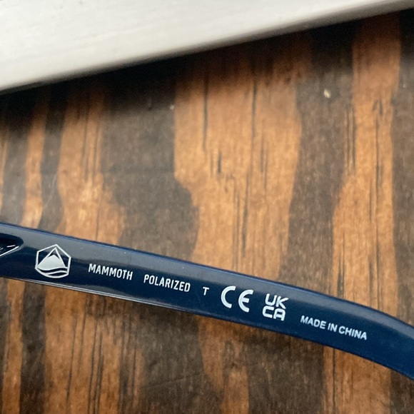 Native mammoth polarized sunglasses - Picture 4 of 6